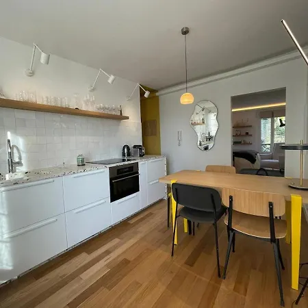 Cozy Montmartre Apartman